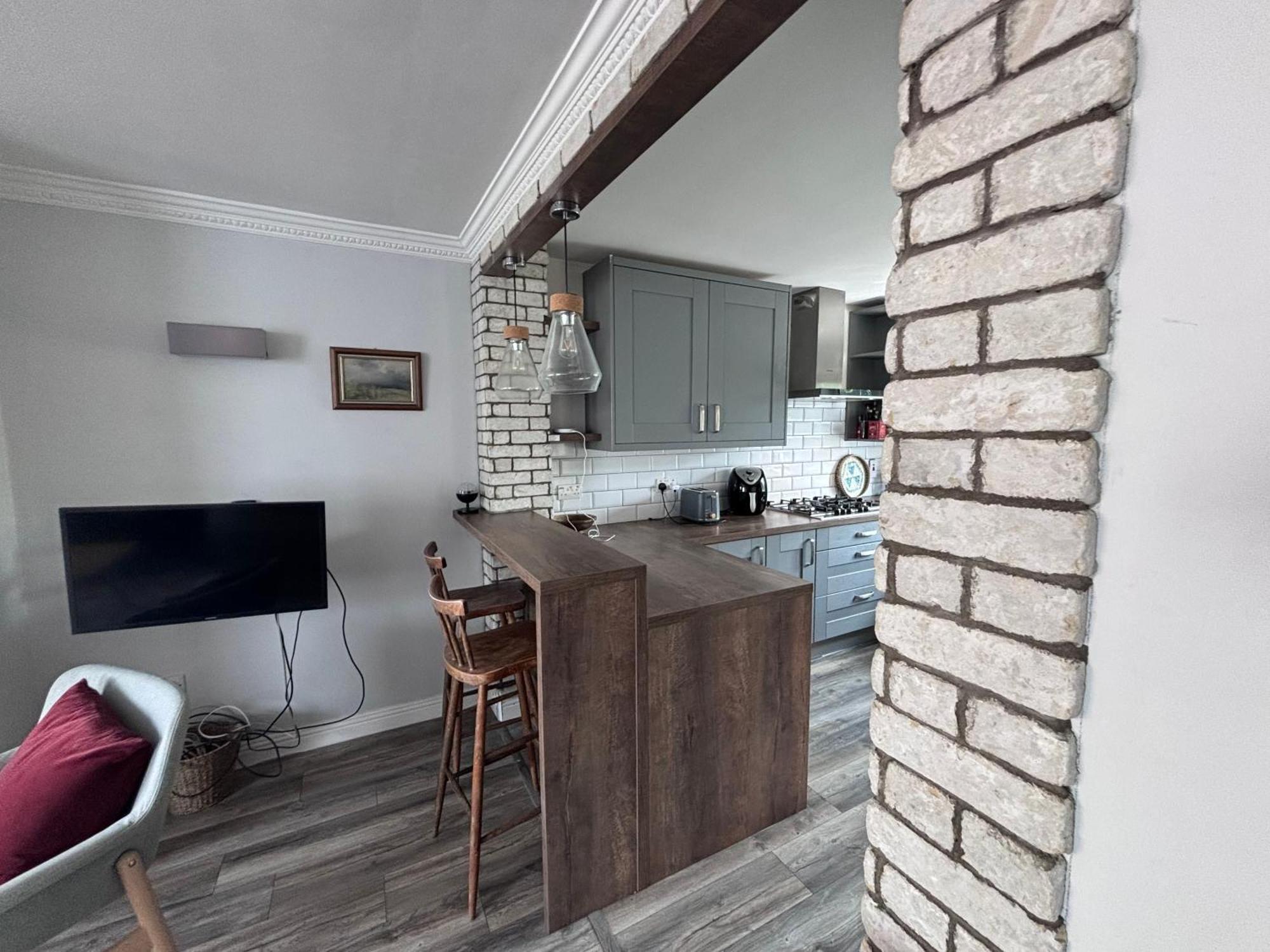 Central, Comfortable And Spacious 4 Bed Duplex Dublin Exterior photo